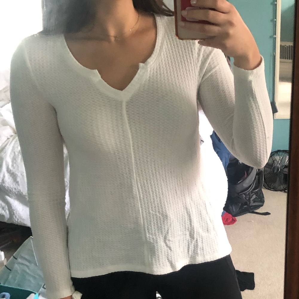 Sweater - Picture 4 of 4